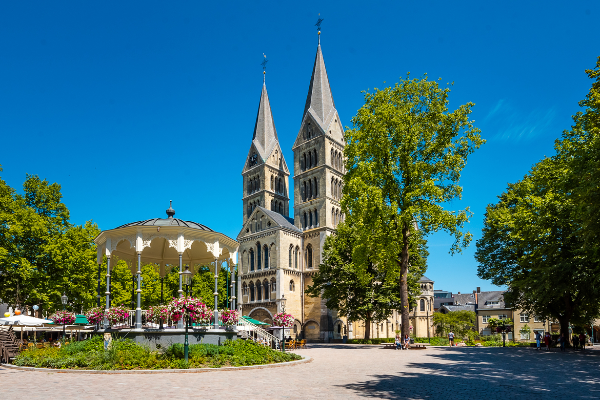 munsterplein-roermond-zomer